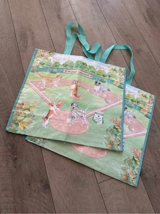 T.J.Maxx Handbags - Homegoods TJMaxx Marshalls Dogs Playing Baseball Tote Bags Set of 2 NWOT